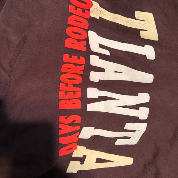 FREETHUGGER Men's Sweater - Picture 2 of 3